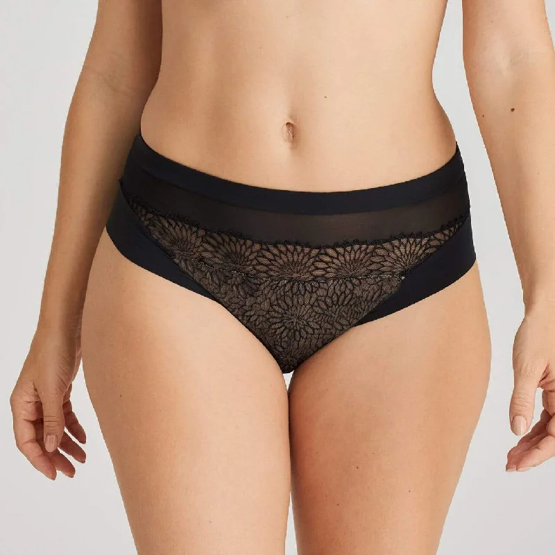 seamless lace panties for a smooth look under clothesPrimaDonna Sophora High Waist