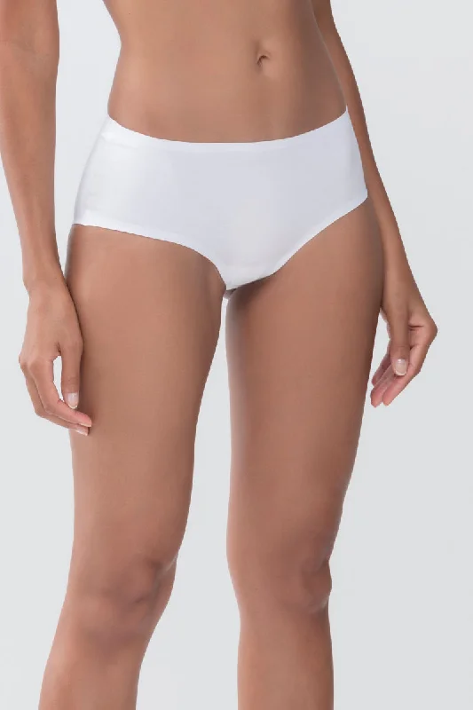 moisture-wicking mesh panties with a breathable modal lining for intense workouts## Hipster 79894 1 weiss