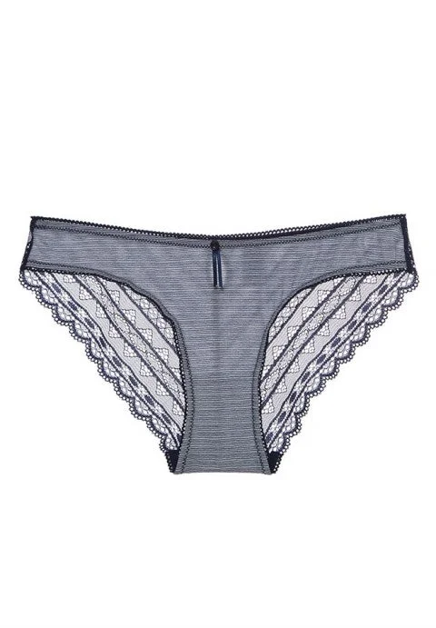 plus-size seamless panties in a variety of colorsSheer Lace Panel Panty