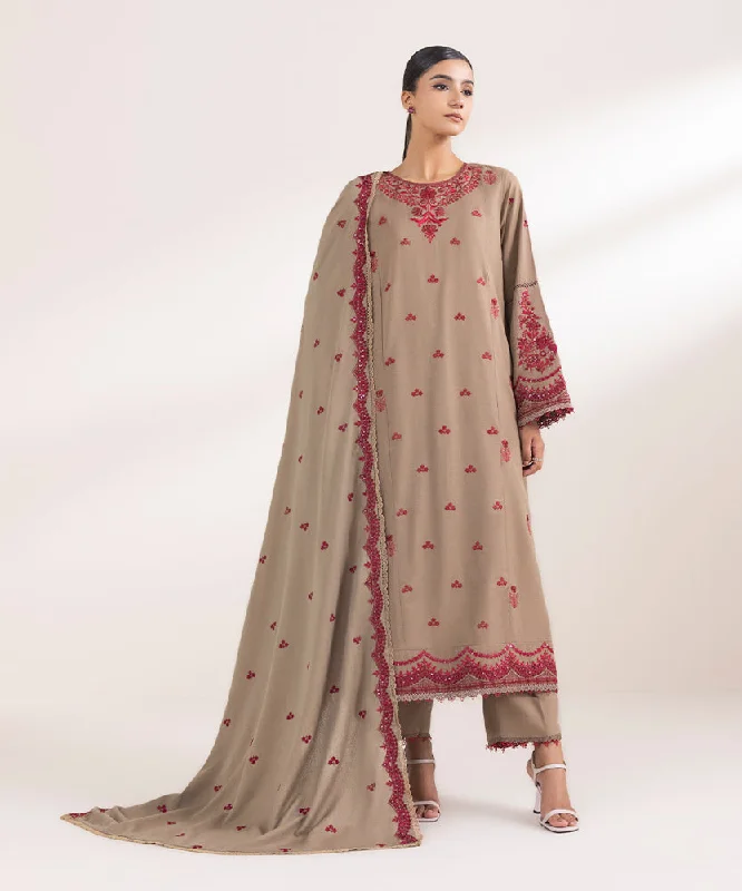 women's pajamas for ultimate relaxationEmbroidered Karandi Dupatta